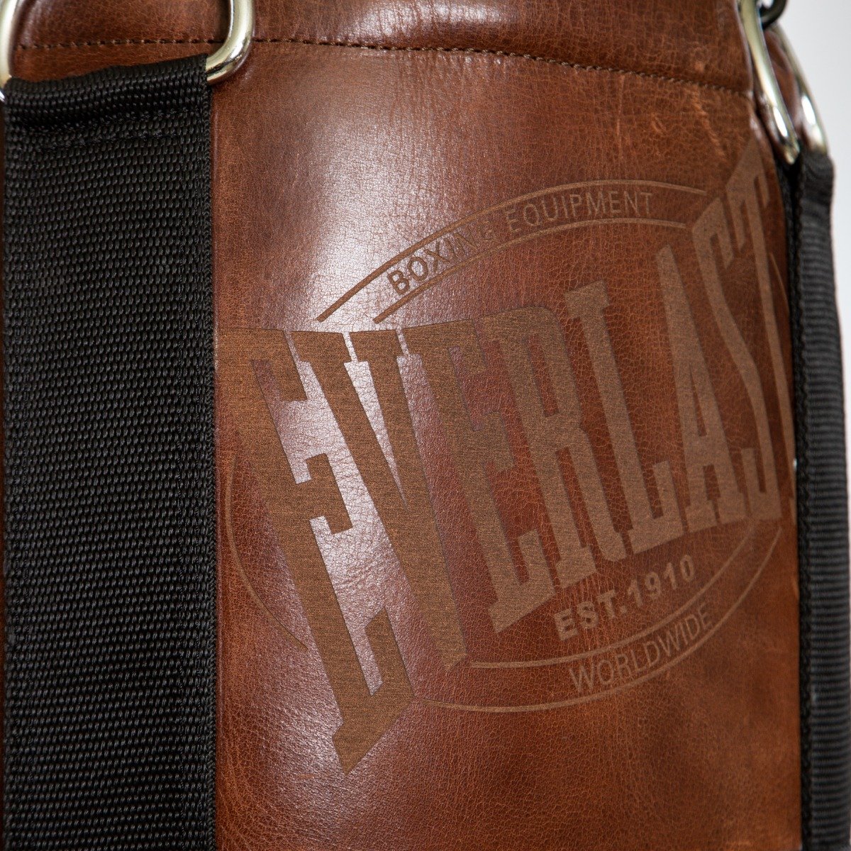 1910 100lb Brown Heavy Bag - Everlast