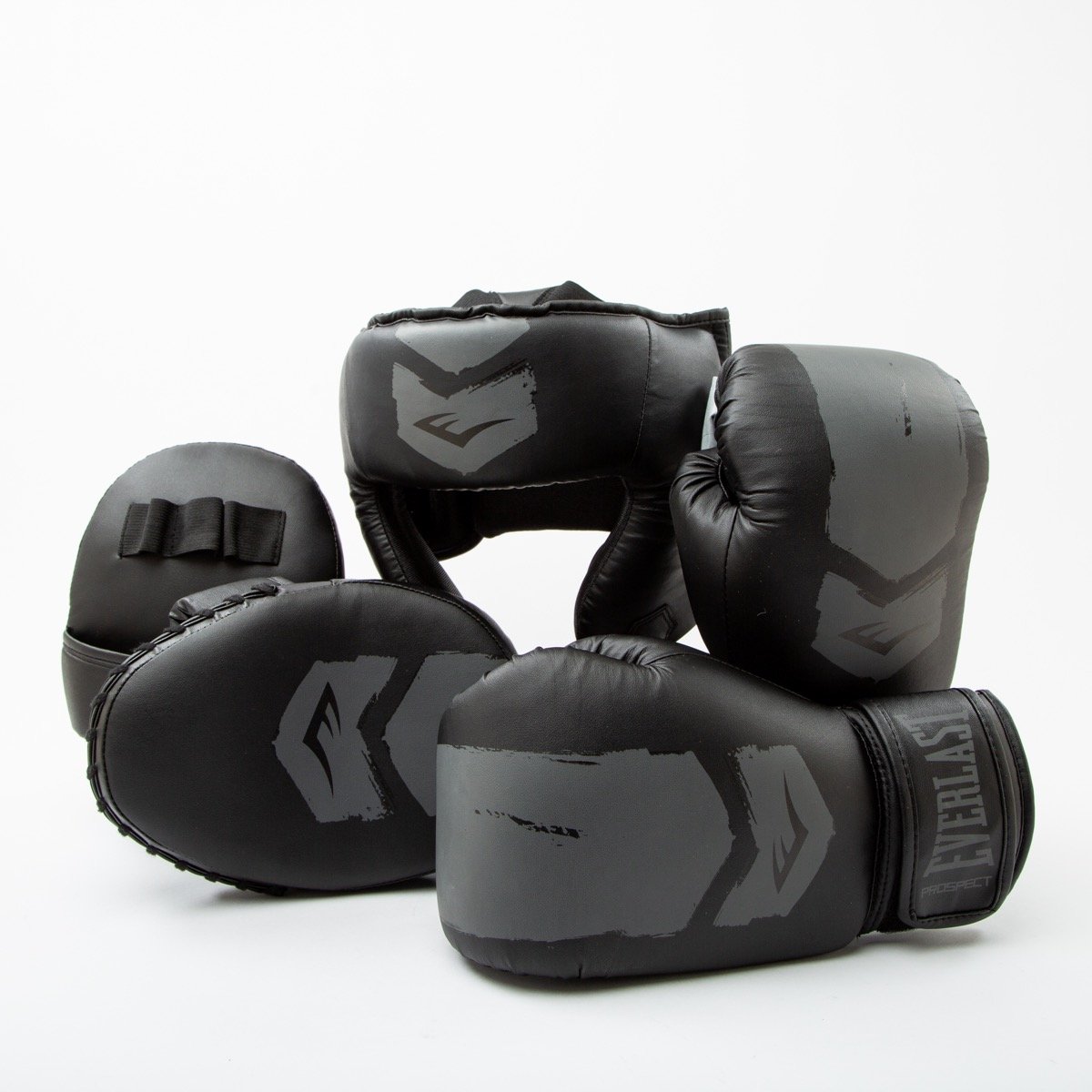 2 sets of boxing gloves online